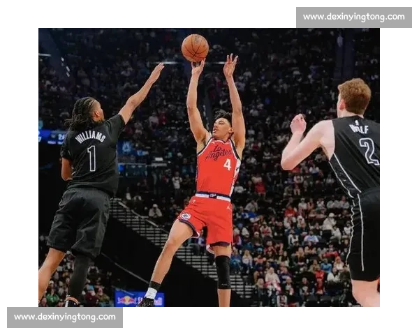 快船对决篮网焦点之战球星碰撞左右胜负走向 快船对决篮网焦点之战球星碰撞左右胜负走向